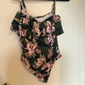 Kona Sol swimsuit one piece